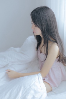 调教玩弄奶头乳夹开乳振动器